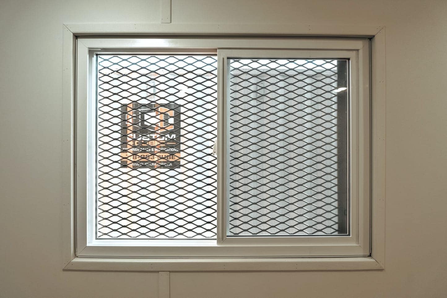 20’ Office CUBE – Vinyl Drywall Finished - Port Shipping Containers