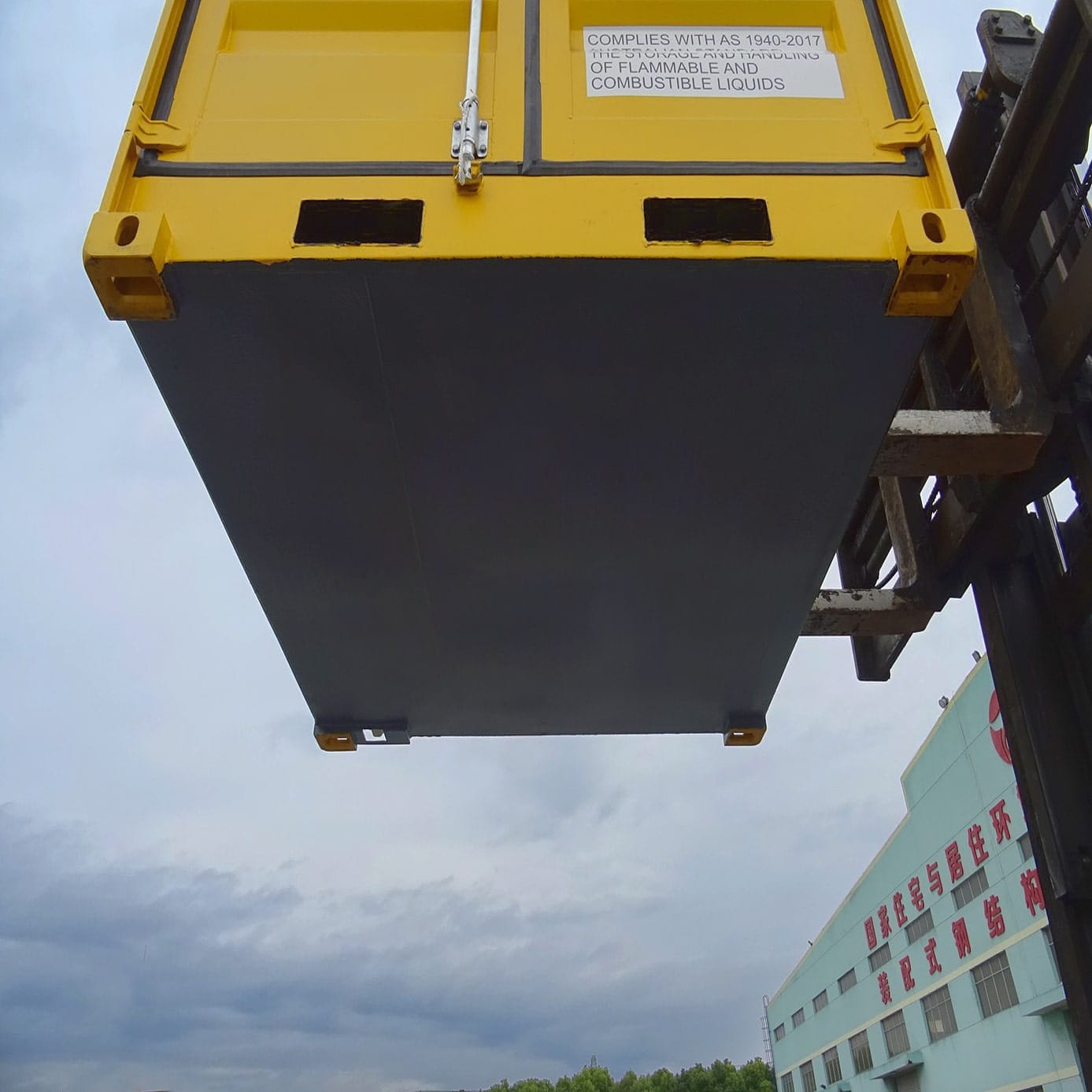 8’ Containment Cube - Port Shipping Containers