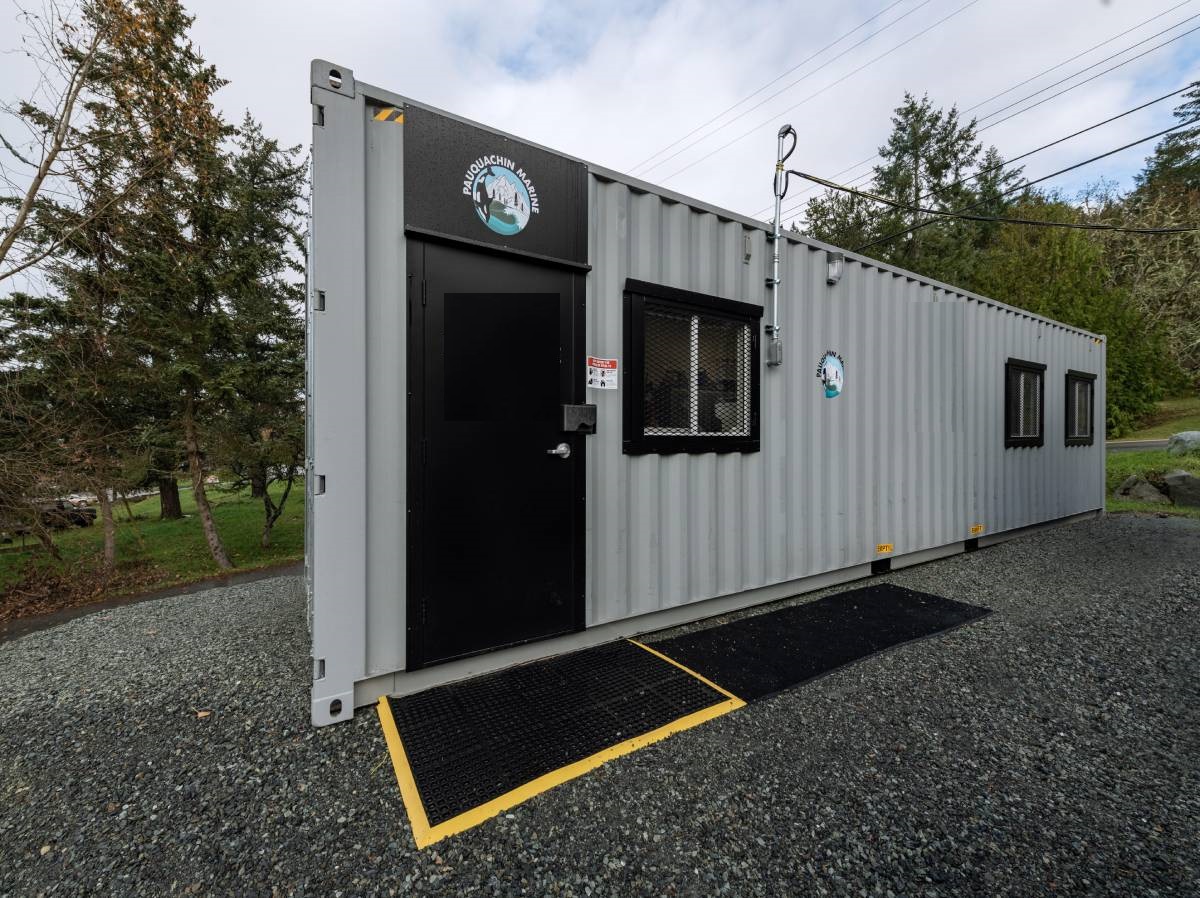 Office + Laboratory Space - Port Shipping Containers