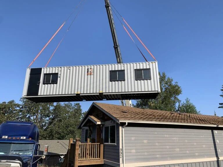 Office + Laboratory Space - Port Shipping Containers