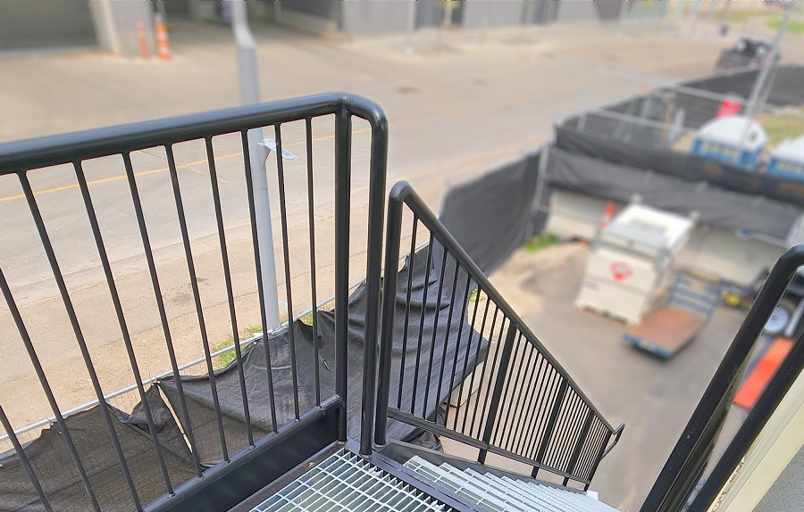 40’HC VIP Area with Patio for the Oilers - Port Shipping Containers