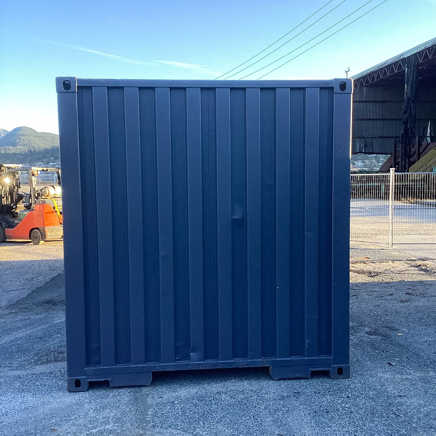 26′ Cut-Down Shipping Container w/Roll-Up Door - Port Shipping Containers